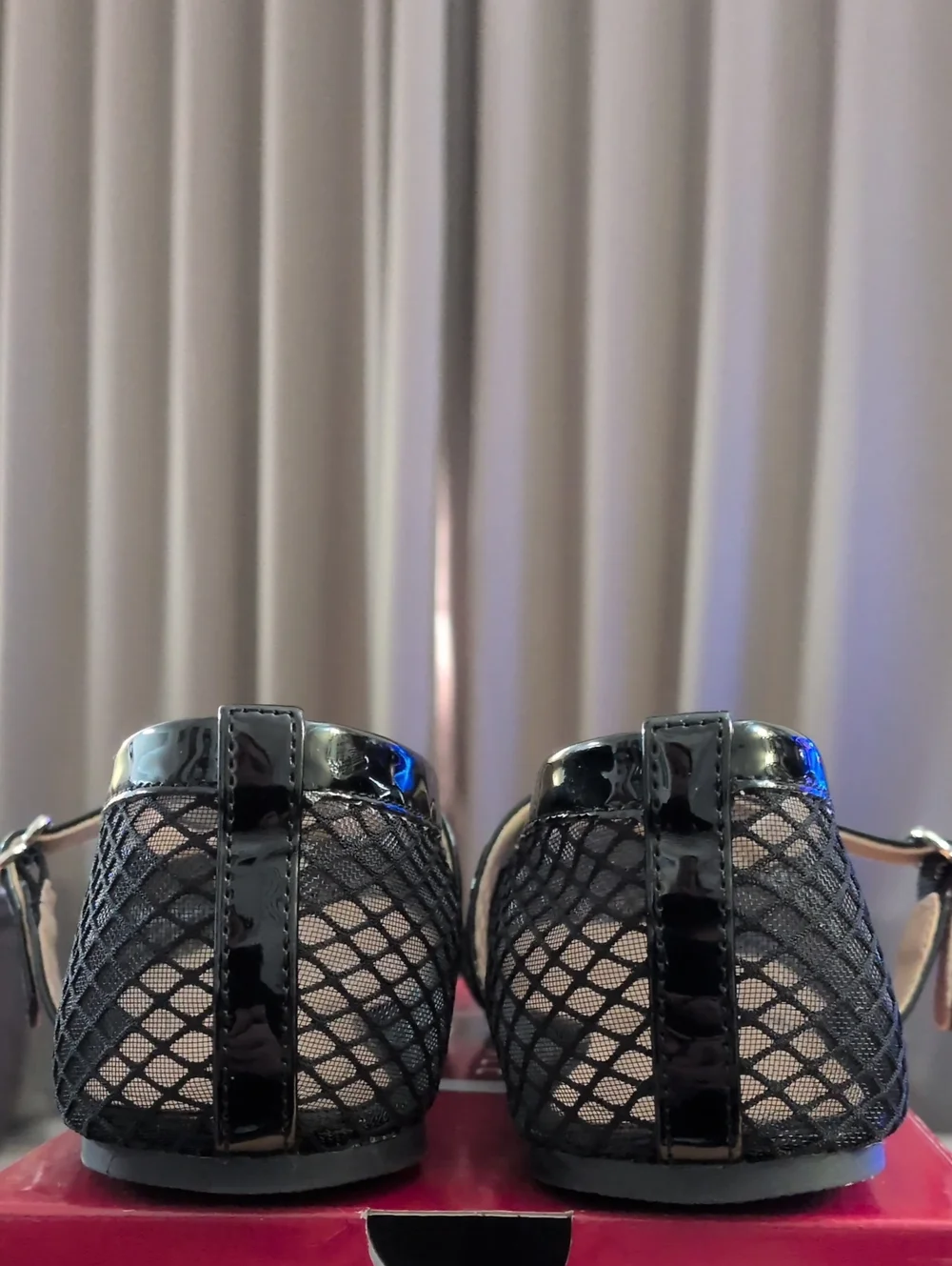 Journee Casha Black Mesh Flats Shoes 10M